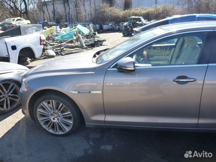 Jaguar XJ x351 в разбор