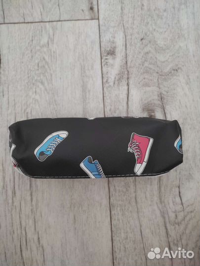 Пенал школьный новый