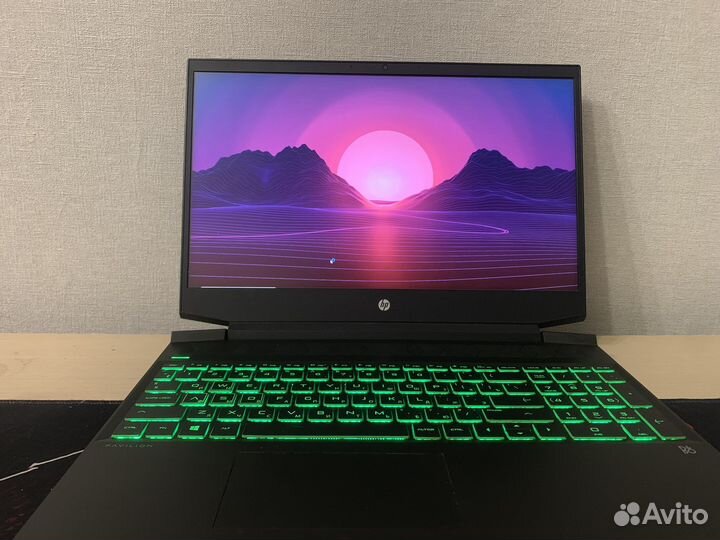 HP Pavilion Gaming 15-ec2033ur