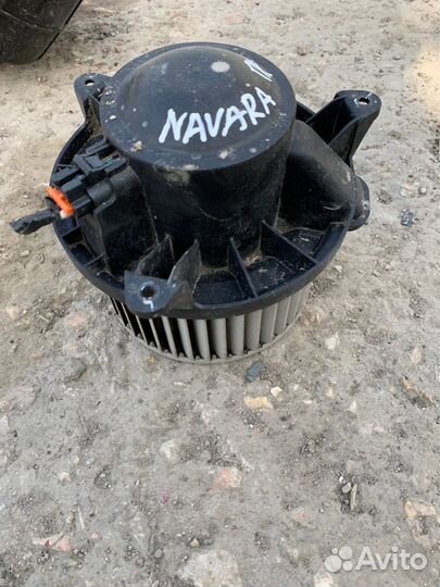 Моторчик печки Nissan Navara / Pathfinder
