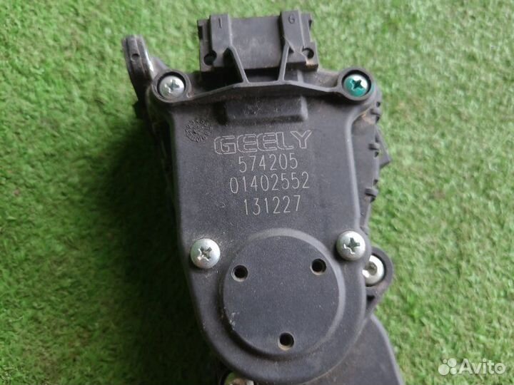 Педаль газа Geely Emgrand X7 JLD4G20 2013-2021