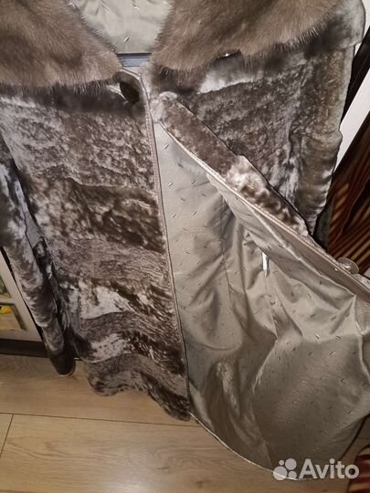 Шуба мутоновая с капюшоном