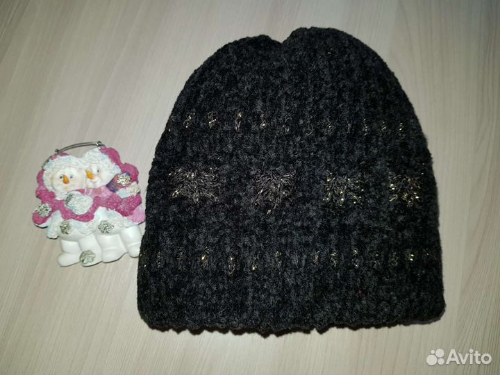 Шапочка вязаная женская