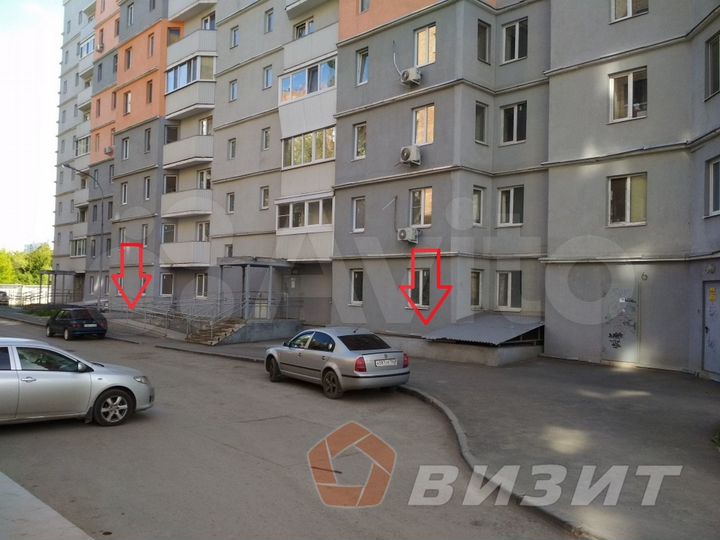 Помещение, 295 м² с двумя входами