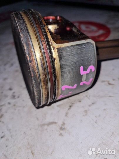 Поршень Volvo Xc90 B5254T2 2005