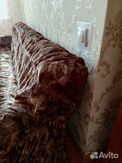 Чехол на диван