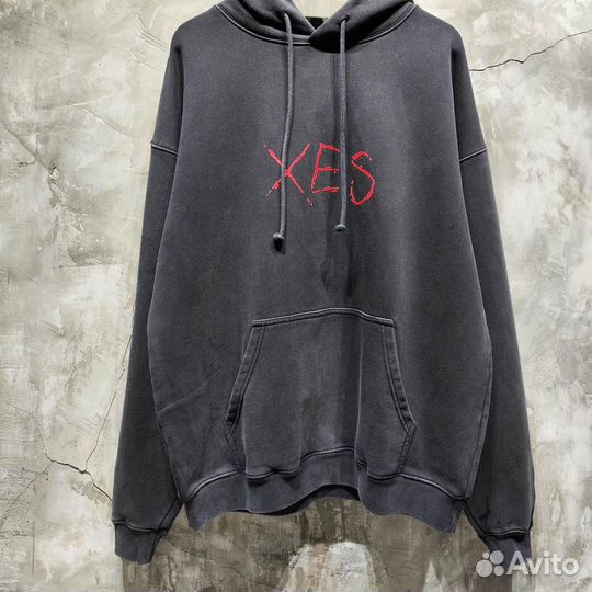 Черное худи Vetements