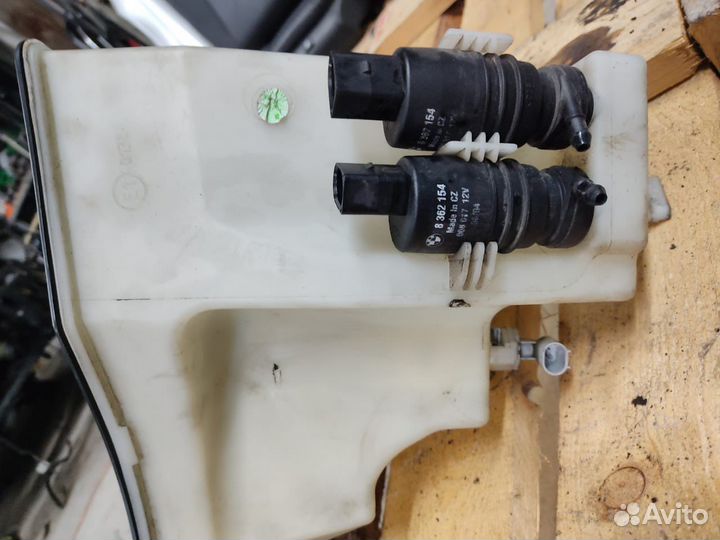 Бачок омывателя bmw x3 e83