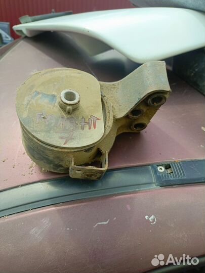 Подушка двс на mitsubishi galant7