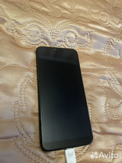 HONOR 10, 4/64 ГБ