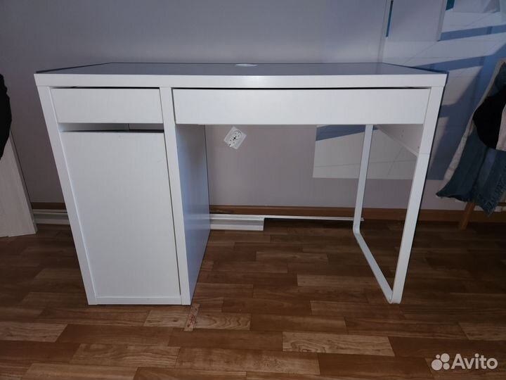 Стол IKEA