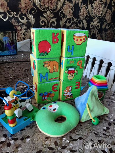 Развивающие игрушки