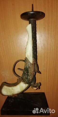 Подсвечник