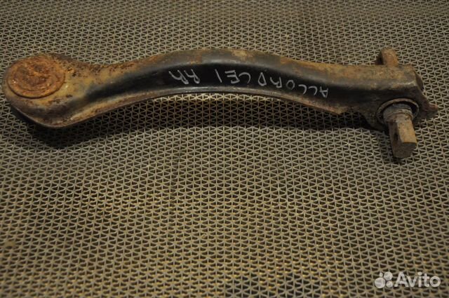 Рычаг задний правый honda accord CE1