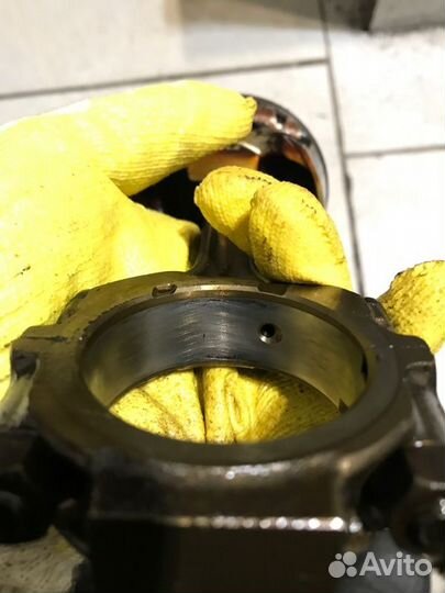 Поршень c шатуном Nissan Teana J32 VQ25DE