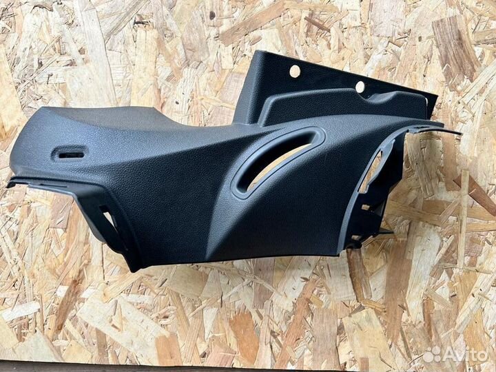 Ford Focus 2 седан направляющая задней полки