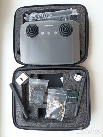 Пульт управления дроном Skydroid H-12