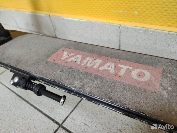 Электросамокат Yamato PES 0809