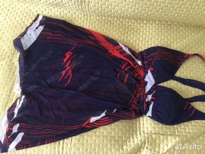 Купальник слитный с юбочкой и туника для пляжа