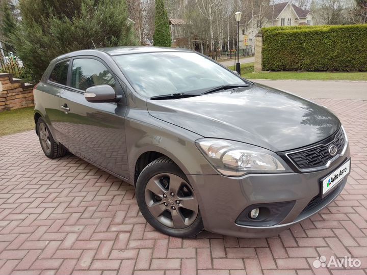 Kia Ceed 1.6 AT, 2011, 191 200 км