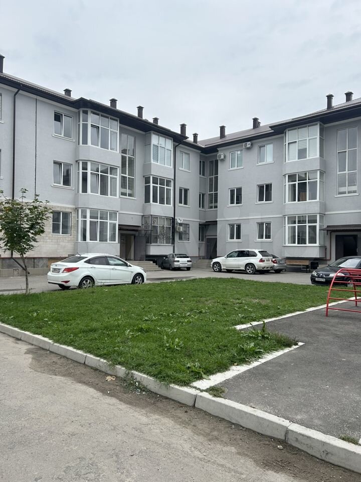 3-к. квартира, 76 м², 2/3 эт.