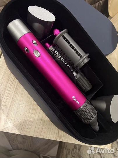 Стайлер Dyson