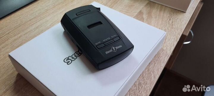 Радар-детектор Street Storm