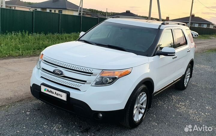 Ford Explorer 3.5 AT, 2014, 125 300 км