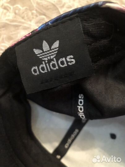 Кепка и шапка adidas.Оригинал