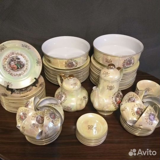 Сервиз Мадонна ГДР (77 предметов )