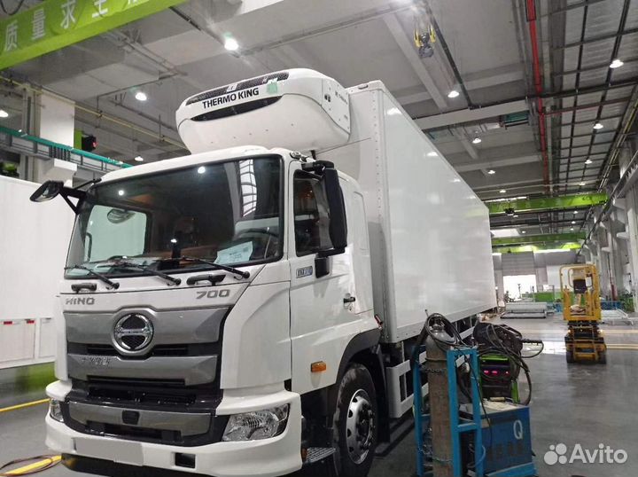 Hino 700 (Profia), 2023