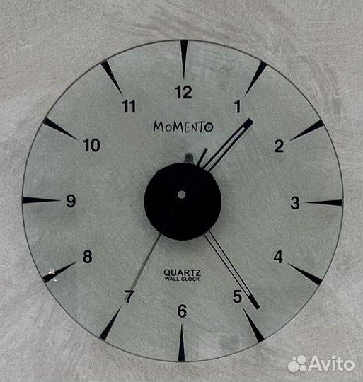 Часы настенные Momento