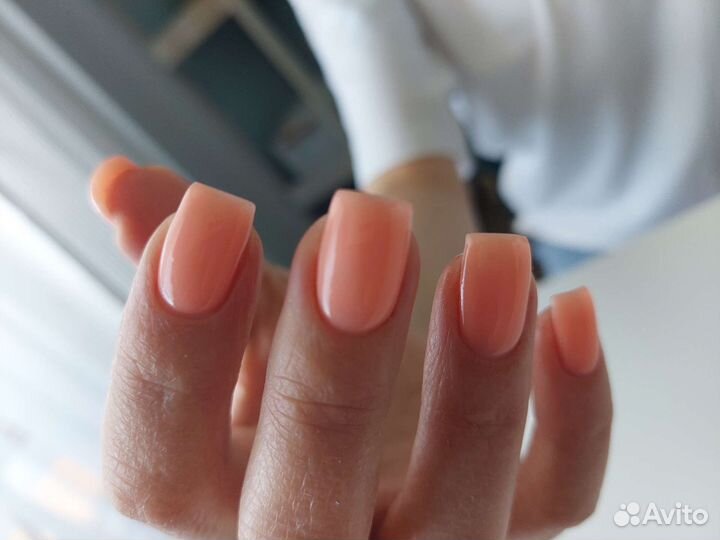 Маникюр / педикюр