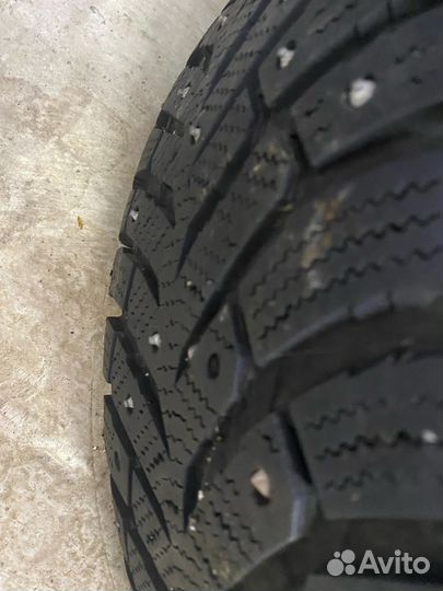 Toyo Observe Ice-Freezer SUV 215/65 R16 90B