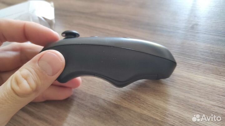 Bluetooth пульт для смартфона