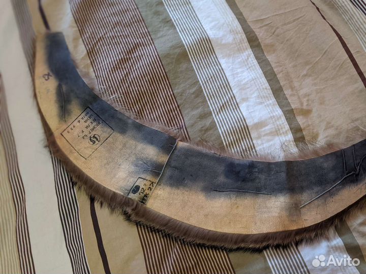 Меховой воротник из натурального енота