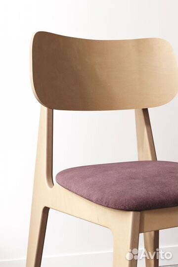 Стул мягкий со спинкой