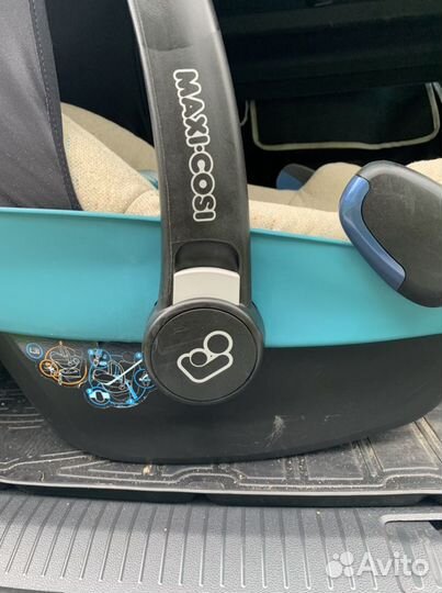 Детское кресло Maxi Cosi Pebble folkloric blue 0+