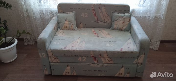 Детский диван бу