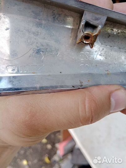 Накладка решетки радиатора Mazda 6 GJ 2019