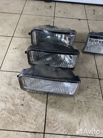 Противотуманки Land Cruiser 200