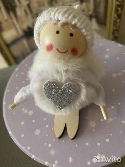 Подарочная коробка упаковка