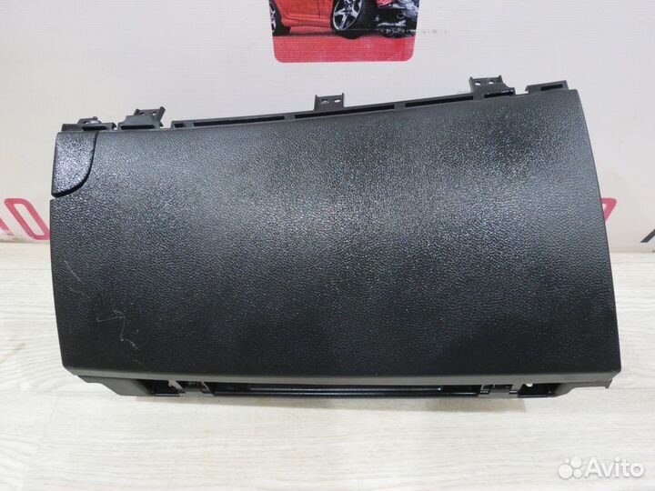 Бардачок Hyundai i30 2