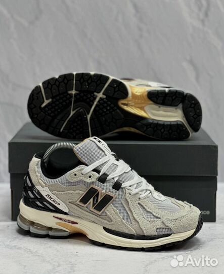 Кроссовки New Balance 1906