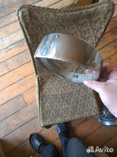 Ободок фары к 750