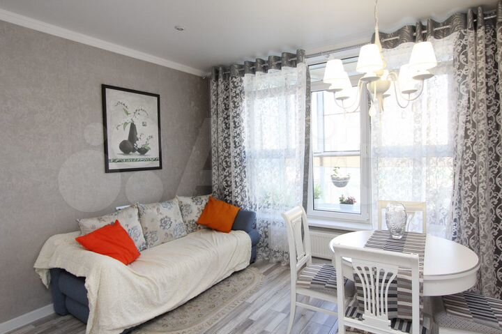 2-к. квартира, 50 м², 2/10 эт.