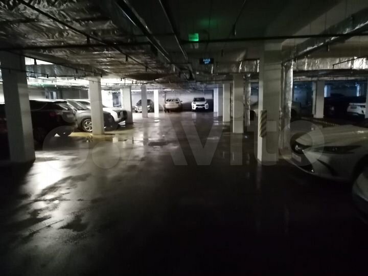 Машиноместо, 16 м²