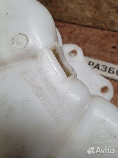 Бачок омывателя Chevrolet Lanos 2004