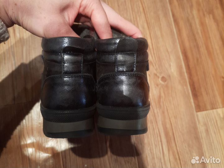 Ботинки демисезонные для девочки 26 размер