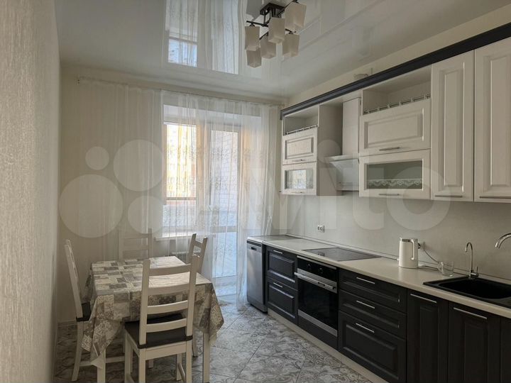 2-к. квартира, 54 м², 5/14 эт.